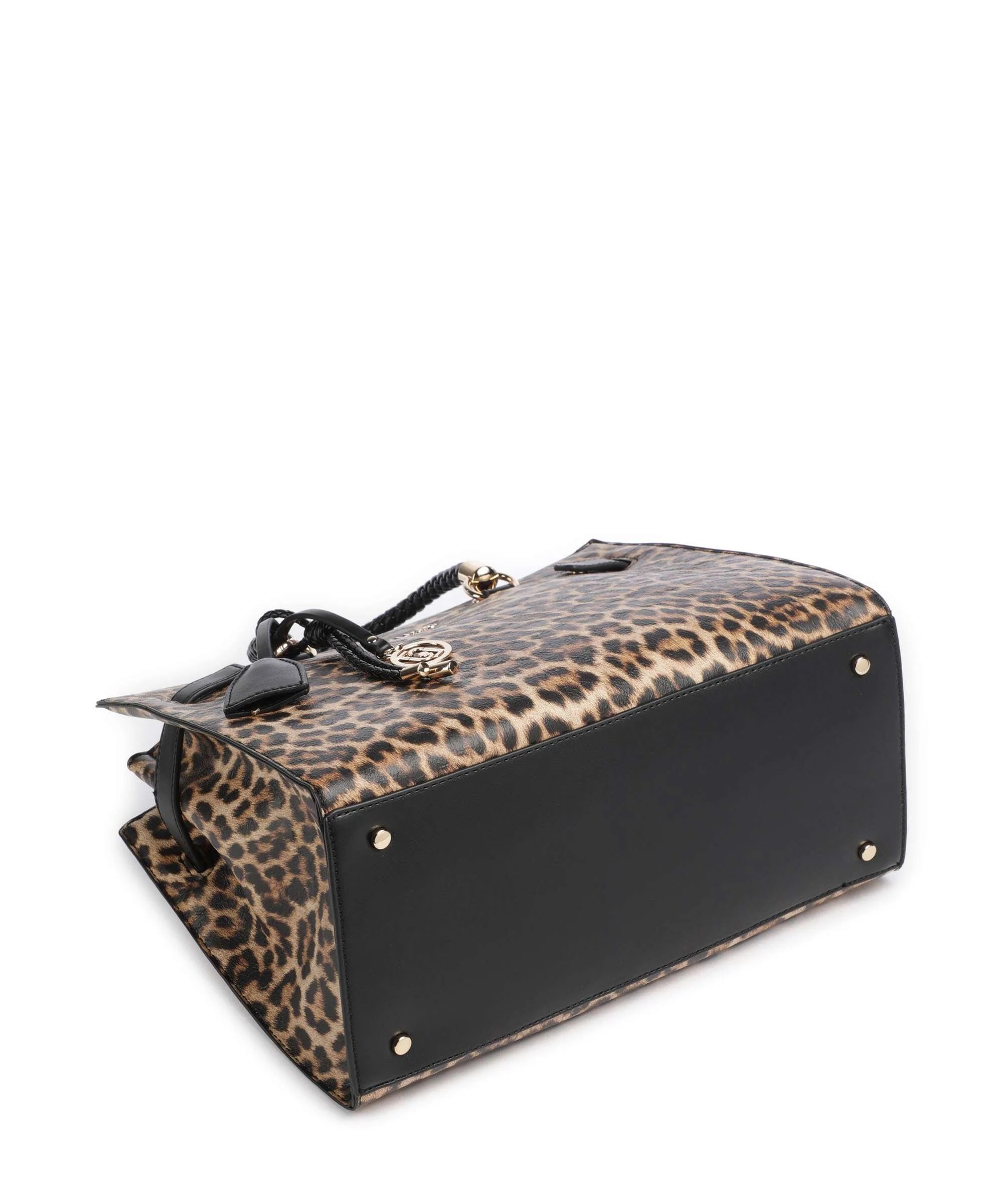 Liu Jo Manhattan women's hand bag with stylish design, featuring a structured shape and elegant details for fashionable accessories.