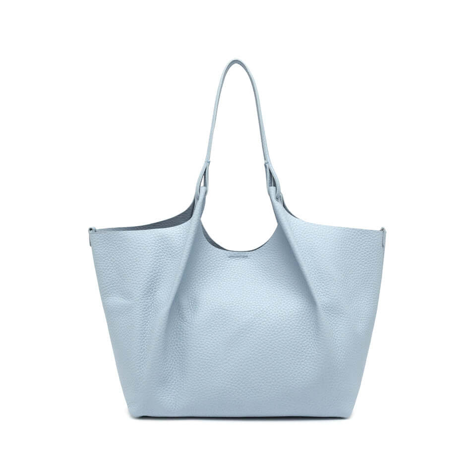 borsa-a-spalla-dua-gianni-chiarini-celeste-in-pelle-martellata-con-pochette-interna.jpg