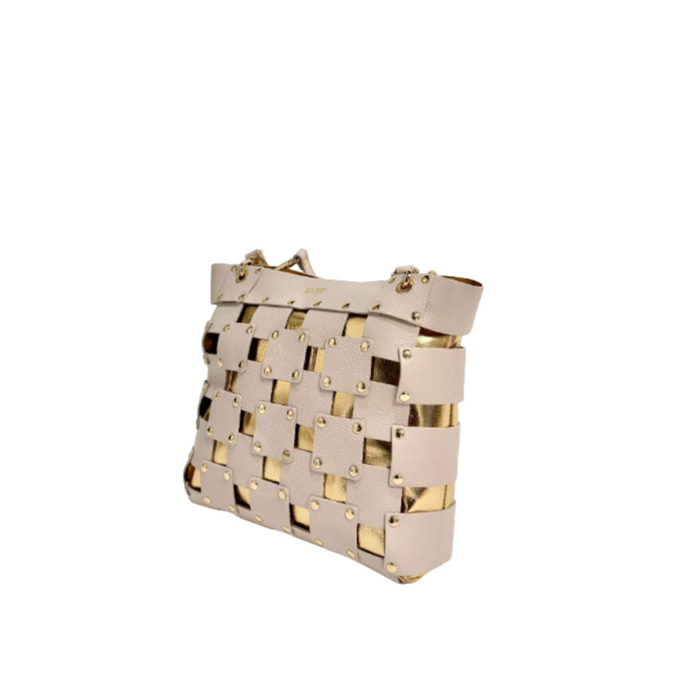 borsa-a-spalla-square-m-brc-pelle-intrecciata-oro-borchie.jpg