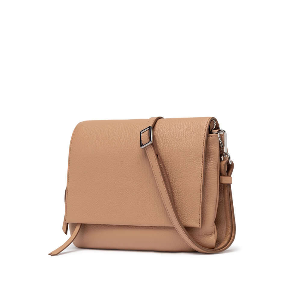 borsa-a-tracolla-three-gianni-chiarini-in-pelle-martellata-cammello.jpg