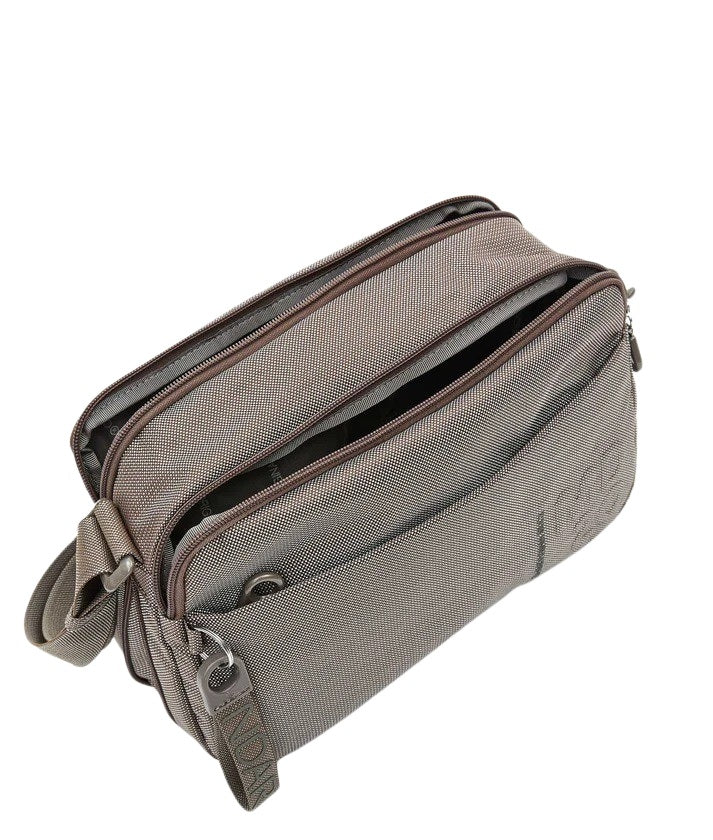 Mandarina Duck crossover MD20 women's handbag with shoulder strap, stylish accessory in black leather with silver hardware.