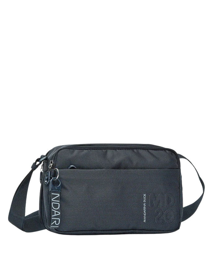 Mandarina Duck Borsa Crossover MD20 for women, stylish shoulder bag with adjustable strap, black leather design.