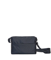 Mandarina Duck Borsa Crossover MD20 in mini size, stylish women's shoulder bag with adjustable strap and sleek design.