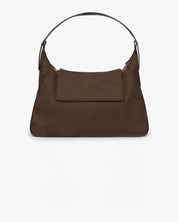 Borsa The Choco Hobo Mabash, una Borsa in pelle scamosciata vegana marrone con patta frontale e manico regolabile.