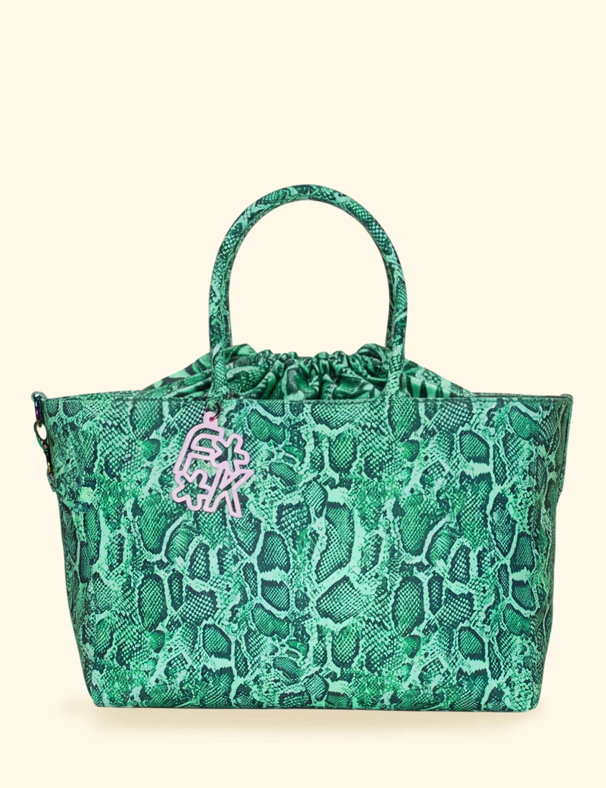 Borsa mare F**K in poliestere con stampa pitonata verde, chiusura con coulisse e charm rosa pendente. Ordina ora su MYLILLY!