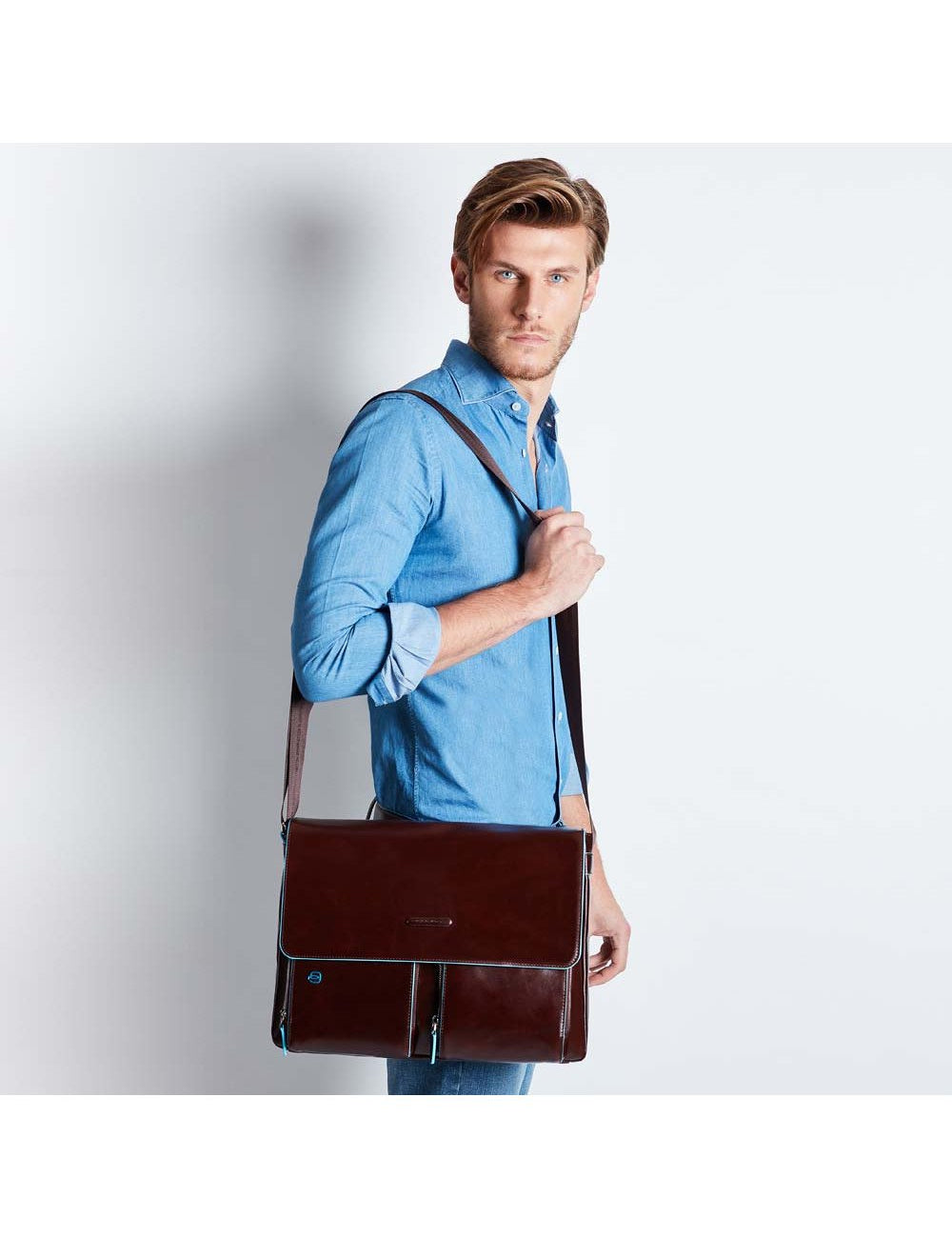 Borsa messenger porta computer con patta Blue Square Piquadro - MYLILLY