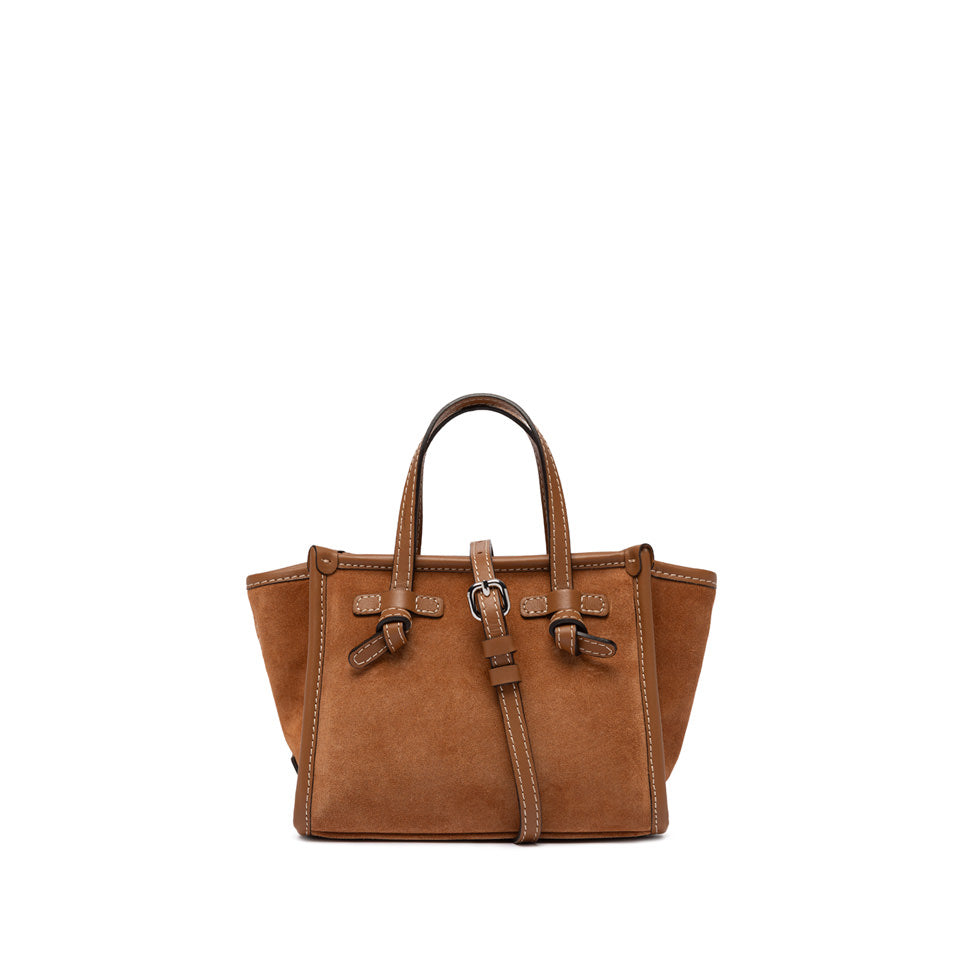 Miss Marcella Gianni Chiarini