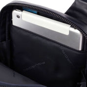Borsello porta iPad®mini Blue Square in pelle Piquadro - MYLILLY