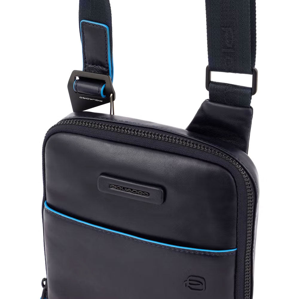 Borsello porta iPad®mini Blue Square in pelle Piquadro - MYLILLY
