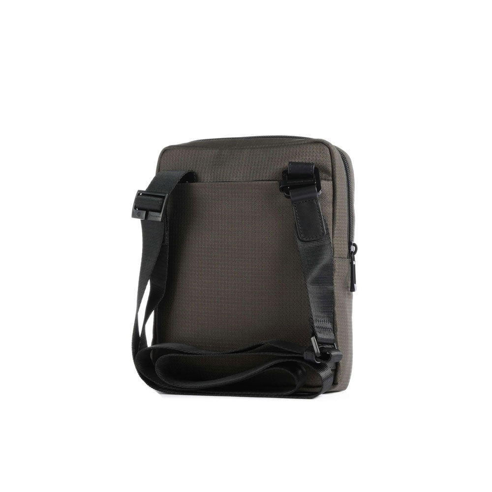 Piquadro men's iPad mini shoulder bag in black leather with adjustable strap and multiple compartments.