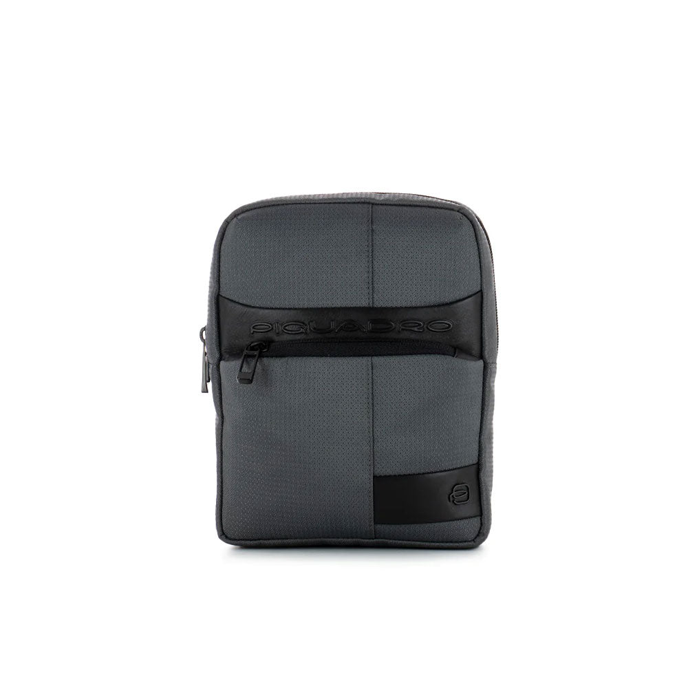 Piquadro men's iPad mini holder in black leather, compact borsello accessory with adjustable strap and multiple compartments.
