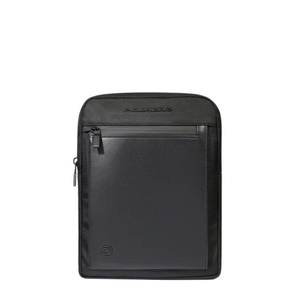 Piquadro Orion iPad® shoulder bag for men, made of black leather, featuring a slim design with a front pocket and adjustable strap.