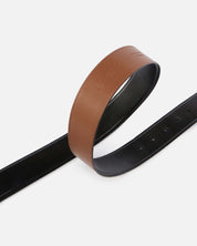 Pinko Love Berry H4 pink leather belt for women, stylish accessory with a sleek buckle design.