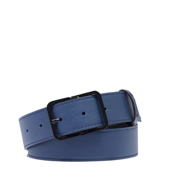 Leather men's belt by Piquadro with a sleek design, featuring a metal buckle and subtle branding, ideal for stylish everyday wear.
