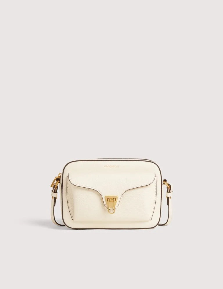 coccinelle-tracollina-beat-soft-small-in-pelle-bianca-con-iconica-chiusura-a-plettro-oro.jpg