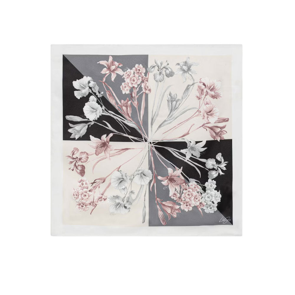Liu Jo women's foulard featuring a stylish, lightweight scarf with elegant print and soft fabric for versatile accessorizing.