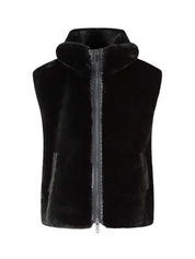 Gilet Deyn by Pinko in soft pink, featuring faux fur and shearling design, perfect for stylish layering.