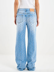 Vicolo women's jeans in a stylish fit, showcasing a medium wash and detailed stitching in the image.