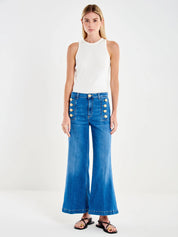 Vicolo Cristina Vicolo women's jeans with classic blue denim, fitted style, and five-pocket design.