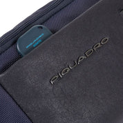 Marsupio porta iPad®mini Brief 2 in tessuto riciclato Piquadro - MYLILLY