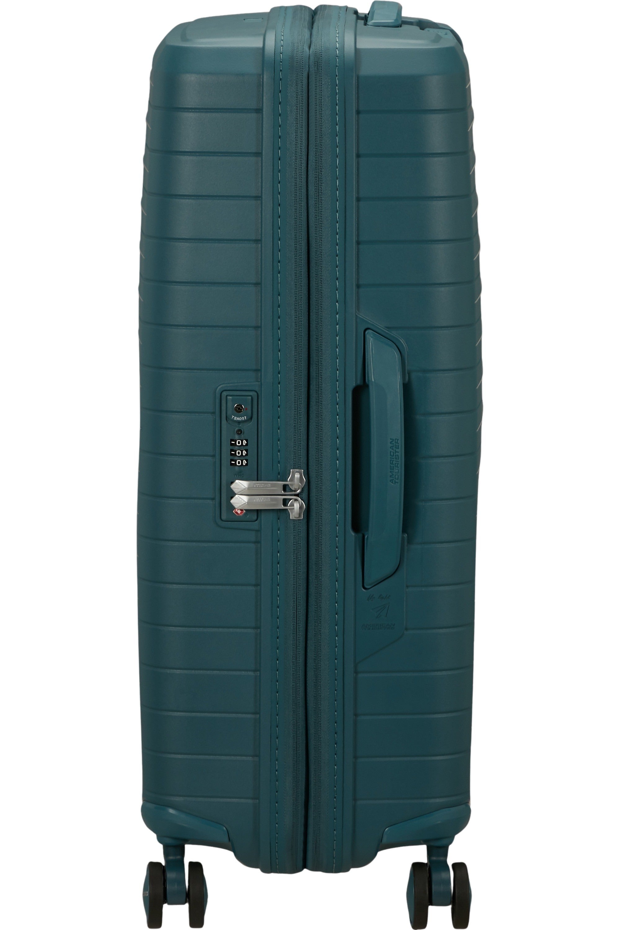Medium American Tourister FastForward Exp trolley bag for unisex travel, featuring a sleek design and durable construction.