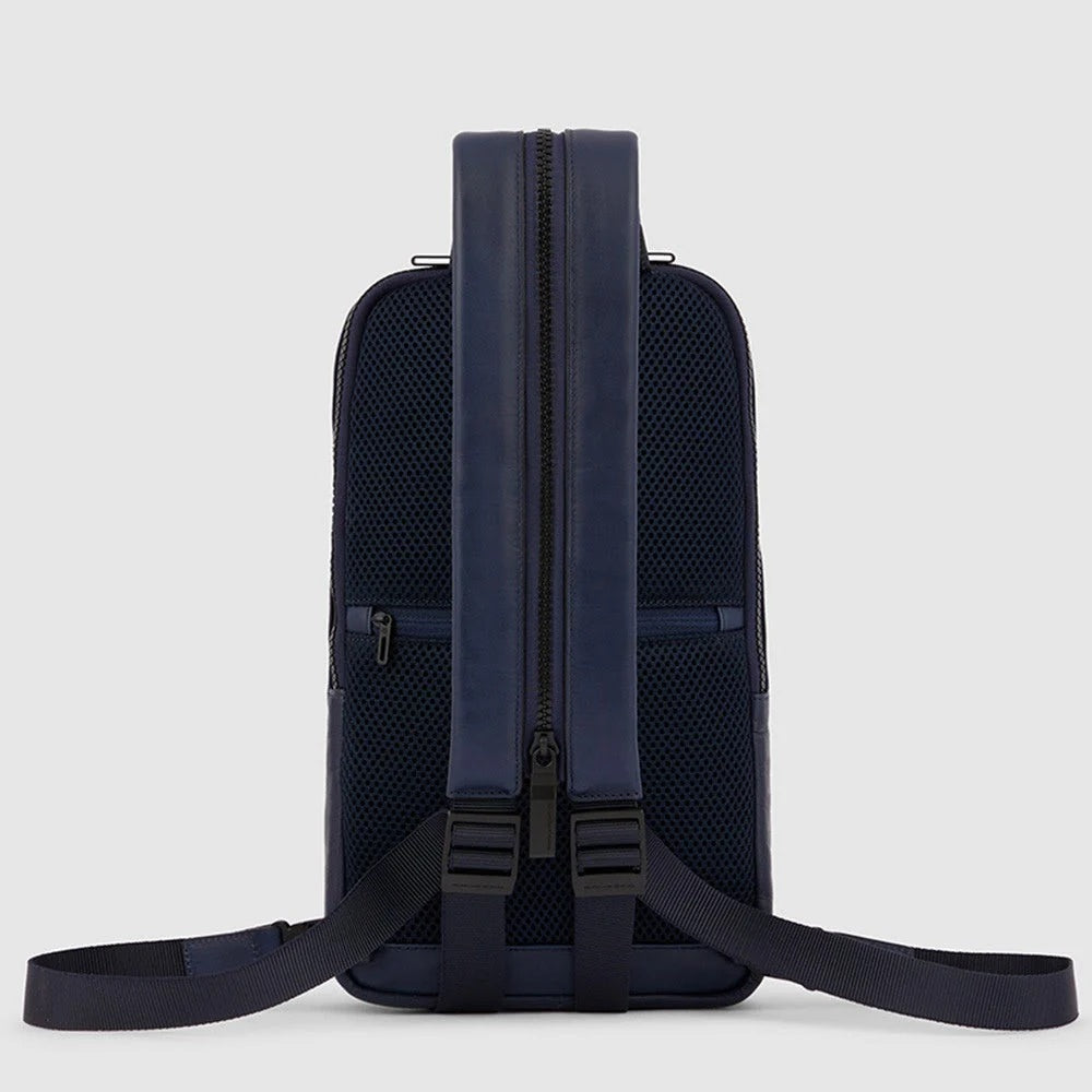 Monospalla per iPad®mini portabile a zaino Finn Piquadro - MYLILLY