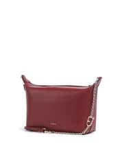 Mini crossbody Furla in pelle bordeaux con manico a catena e tracolla removibile, elegante e pratica.
