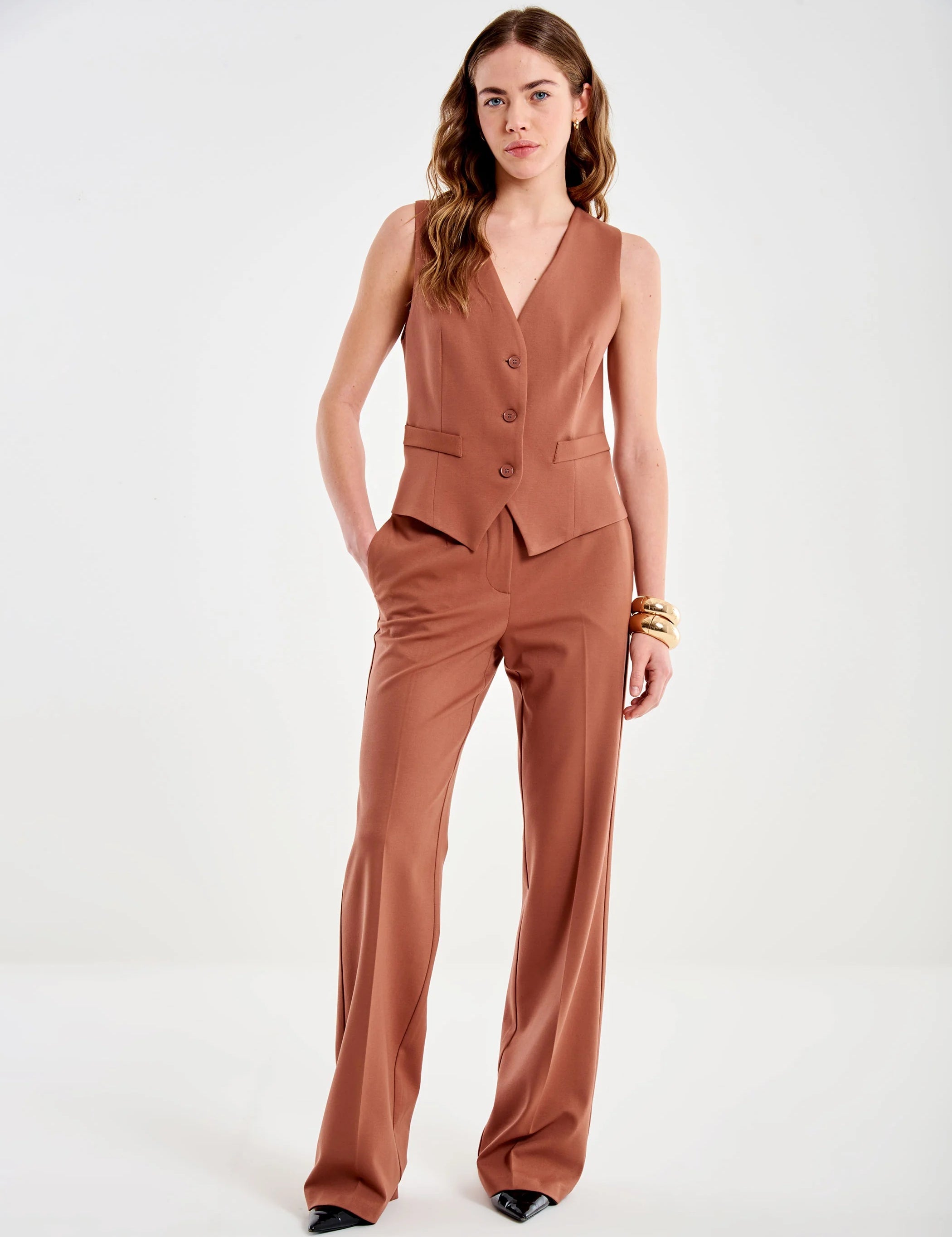 Vicolo Donna Pantaloni, stylish women's pants in a comfortable fit, shown in a neutral color with a tailored design.