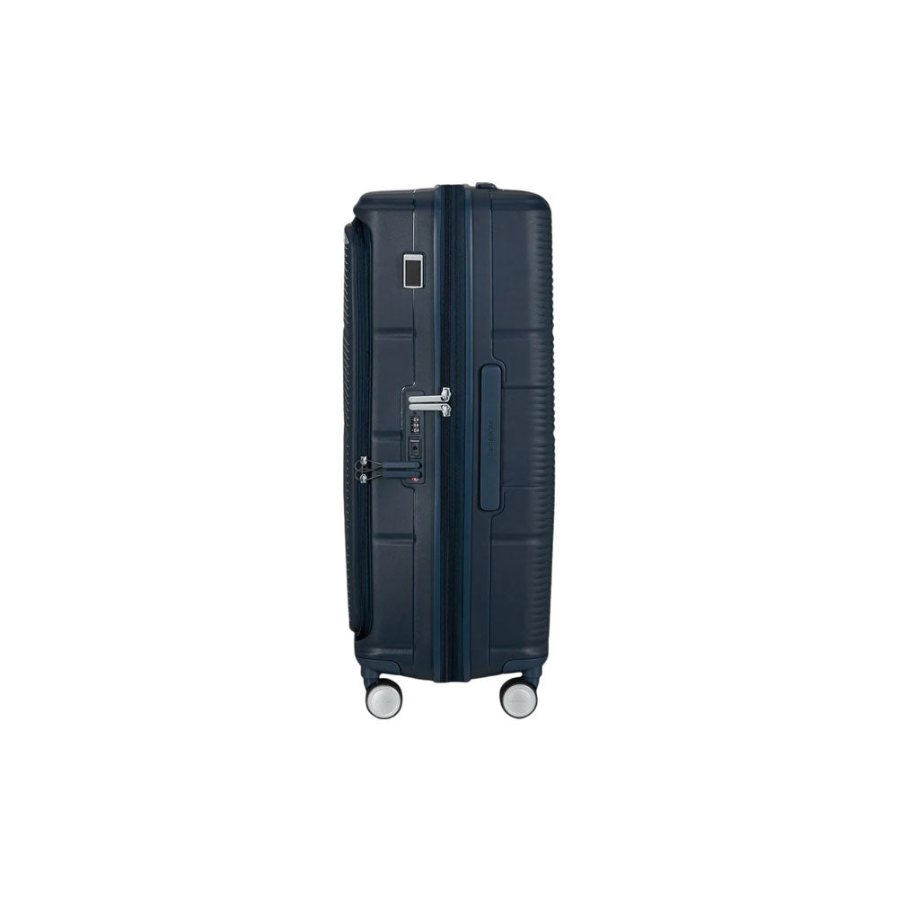 Large Samsonite Paralux trolley suitcase with four wheels and sturdy handle, designed for unisex travel and spacious packing.