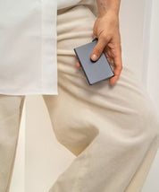 Secrid Porta carte Cardprotector unisex wallet with compact design and metal exterior for credit cards and IDs.