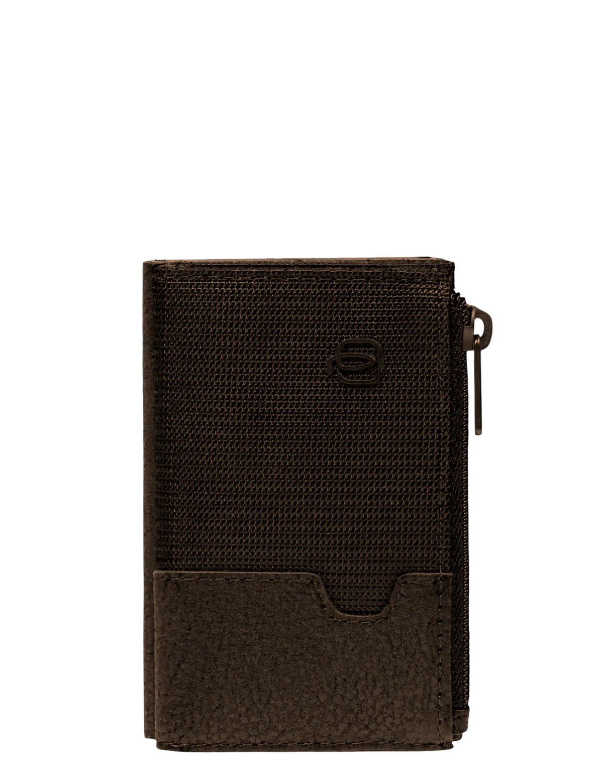 Piquadro credit card holder in sleek design, showcasing multiple card slots and premium materials for unisex use.