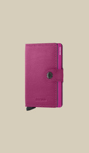 Secrid Miniwallet Crisple Secrid unisex card holder with textured surface and compact design for credit cards and documents.