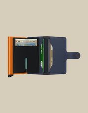 Secrid Miniwallet Matte Porta Carte unisex for credit cards and documents, compact and stylish leather accessory.