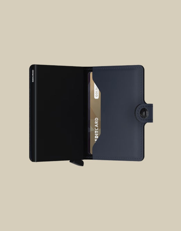 Secrid Miniwallet Matte Porta Carte unisex in sleek matte finish with compact design for cards and documents