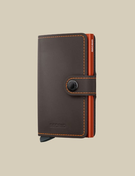 Secrid Miniwallet matte Porta carte unisex for cards and documents, compact leather accessory with sleek design.