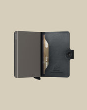 Secrid Miniwallet Porta Carte in MIRUM plant-based material, unisex leather-look compact card and document holder.