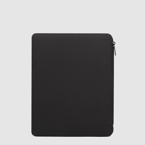 Unisex Piquadro Portablocco con scomparto per iPad® in nero, con tasca frontale e finiture in pelle, ideale per documenti e tecnologia.
