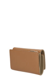 Liu Jo women's wallet featuring multiple card slots and a sleek design, made of high-quality leather.