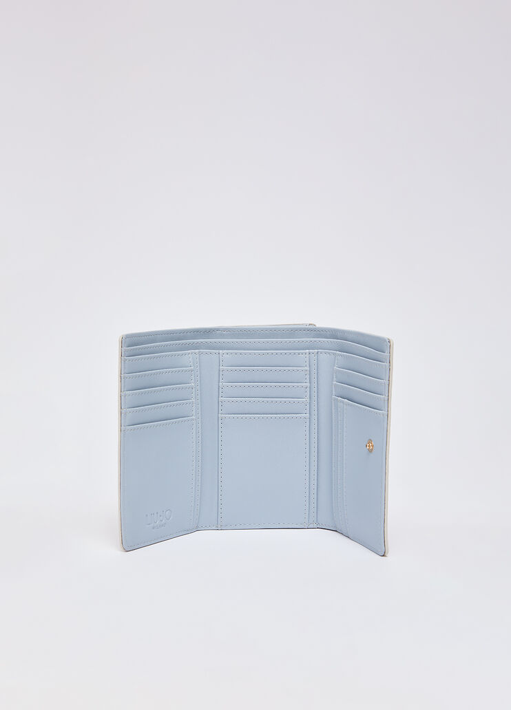 Liu Jo women's wallet with multiple card slots and zip pocket, made of stylish leather in a sleek design.