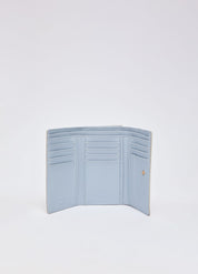 Liu Jo women's wallet with multiple card slots and zip pocket, made of stylish leather in a sleek design.