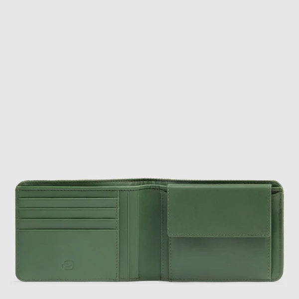 Piquadro Lyss men's wallet in black leather with multiple card slots and a sleek design for everyday accessories.
