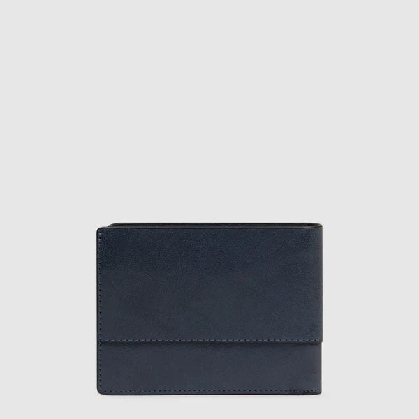 Piquadro Portafoglio Solm in black leather, men's accessory with multiple card slots and a sleek, compact design.