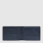 Piquadro Solm men's wallet in black leather with multiple card slots and cash compartment, stylish accessory for everyday use.