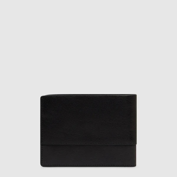 Piquadro Portafoglio Solm in leather, men's wallet with multiple card slots and cash compartment, stylish accessory for men