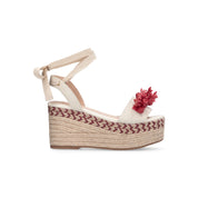 Liu Jo Bali sandals for women with flat soles and stylish straps, perfect for casual summer wear.