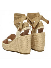 Sandali C-Easy Coccinelle in beige leather, featuring a stylish design for women's summer footwear.