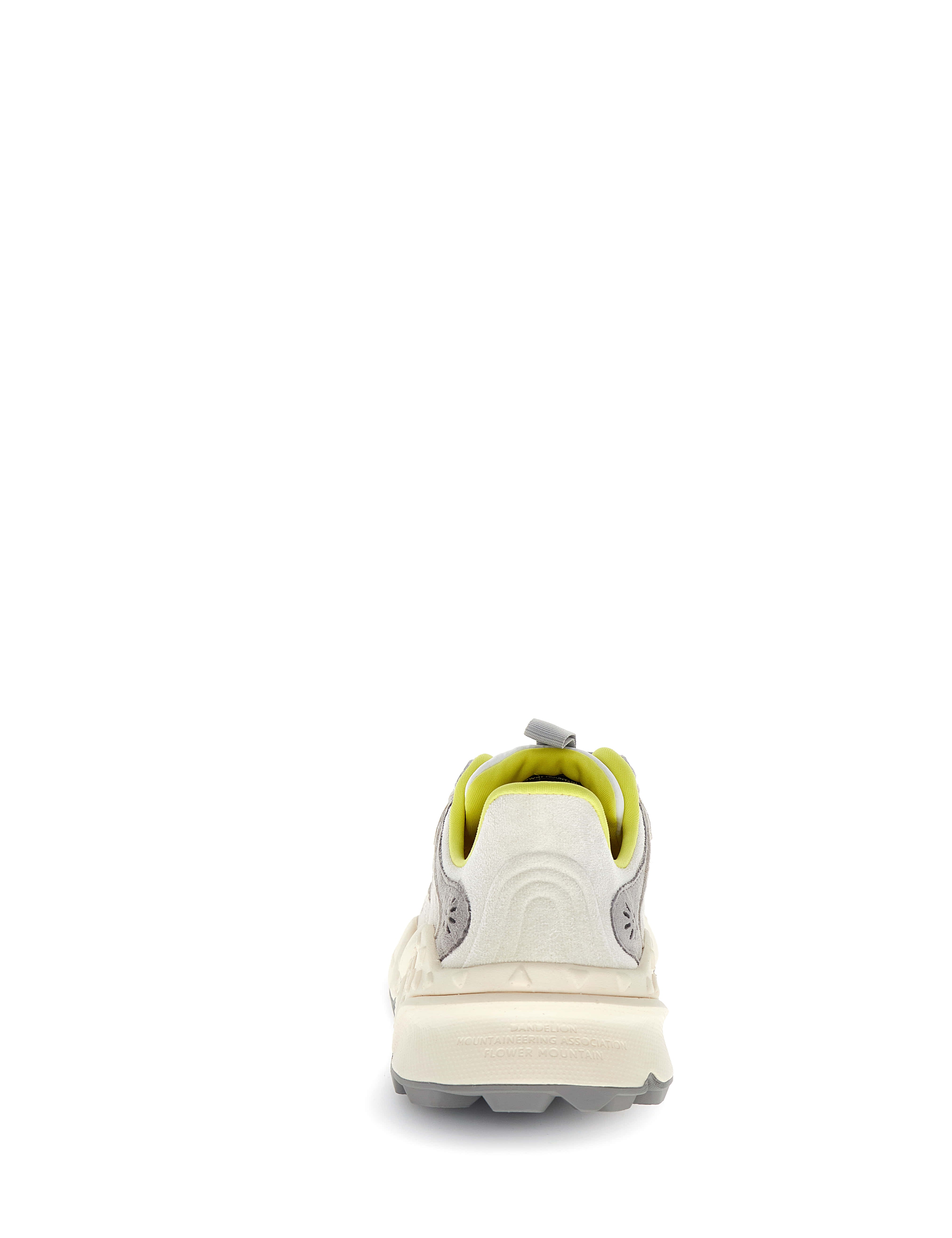 Tiger Hill Sneakers Flower Mountain - MYLILLY
