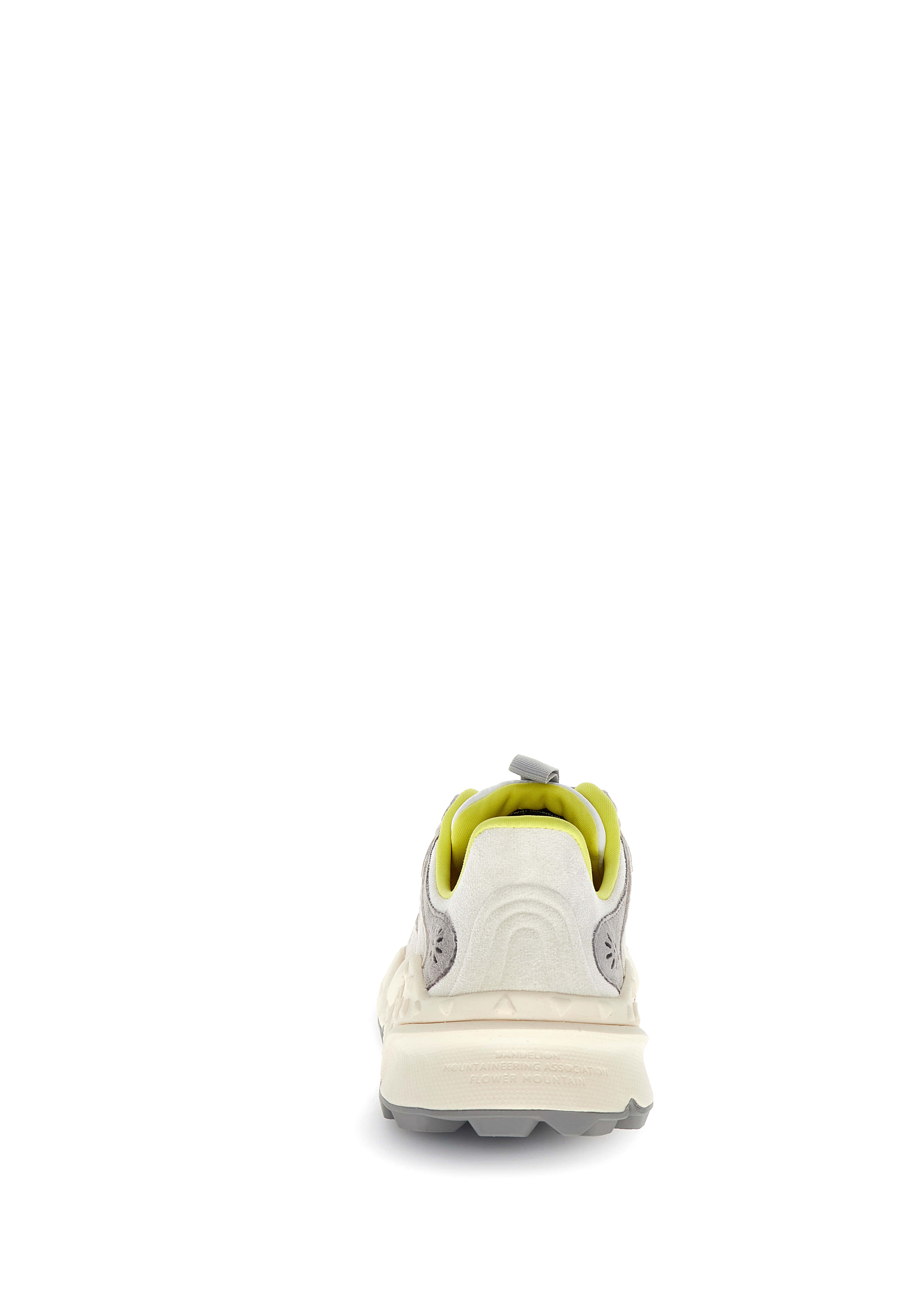 Tiger Hill Sneakers Flower Mountain - MYLILLY