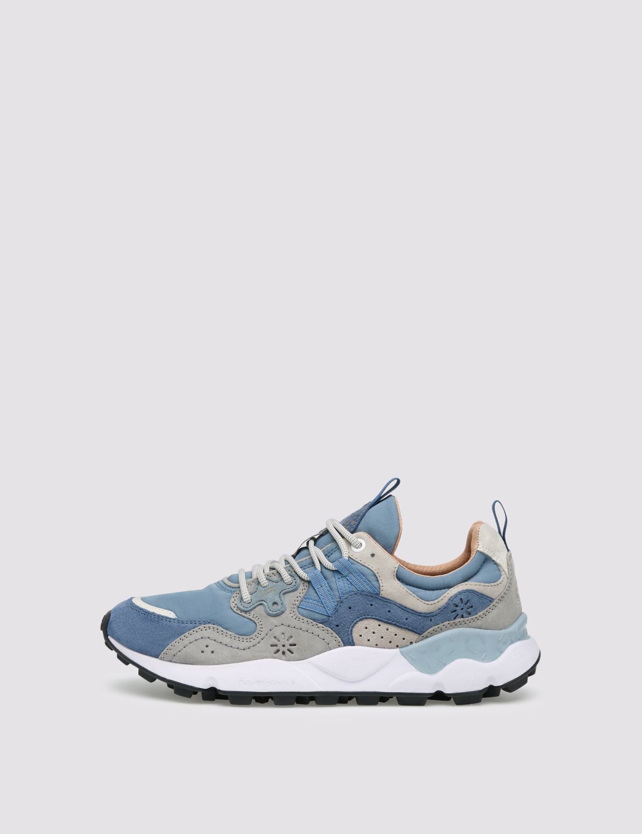 sneakers-flower-mountain-yamano-3-scarpe-in-suede-e-tessuto-tecnico-blu.jpg