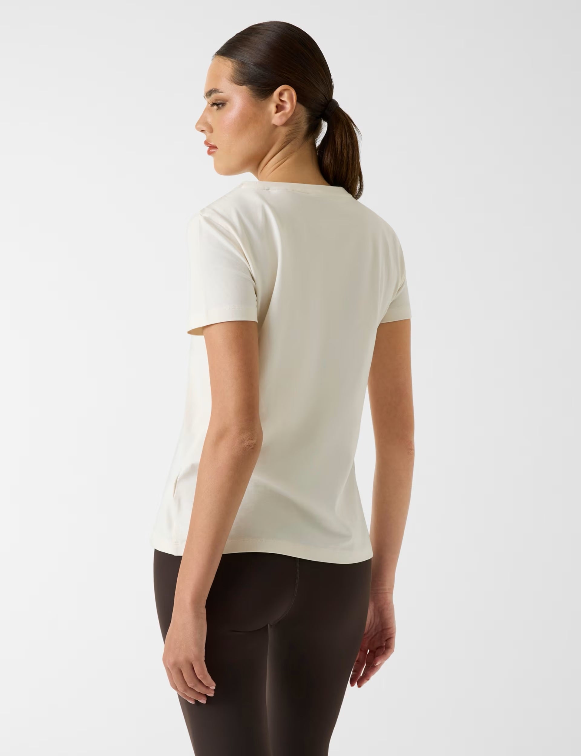 Briana T-shirt Guess - MYLILLY